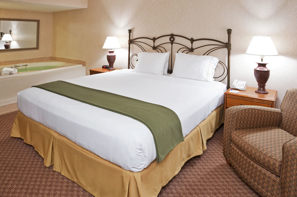 Best Western Okemos/East Lansing Hotel & Suites Exterior foto