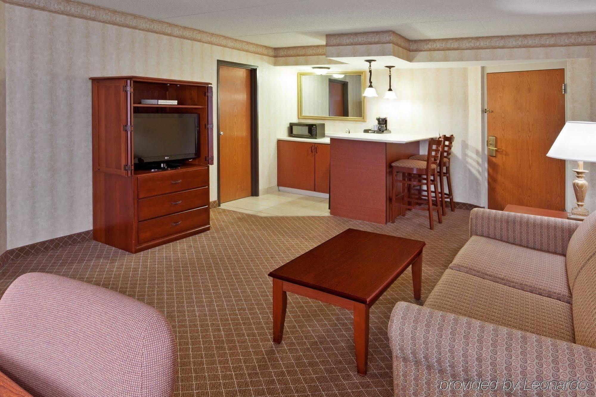 Best Western Okemos/East Lansing Hotel & Suites Cameră foto